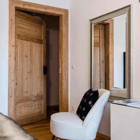 Sommers Altes Posteck 3* 莱辛巴赫伊姆沃戈蒂